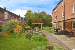 Photo 9- click for photo gallery